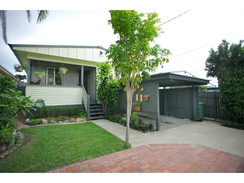 25 Mary Street, Redcliffe QLD 4020