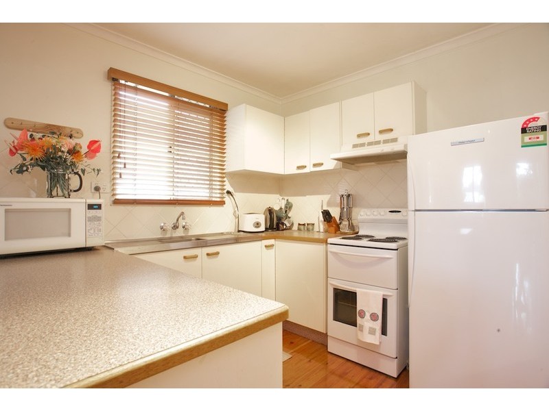 25 Mary Street, Redcliffe QLD 4020