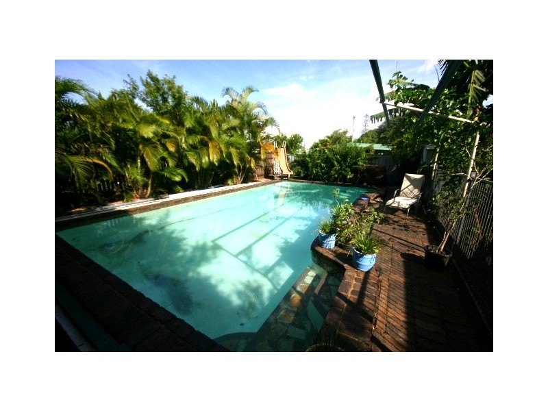 38 Andrew Street, Kallangur QLD 4503