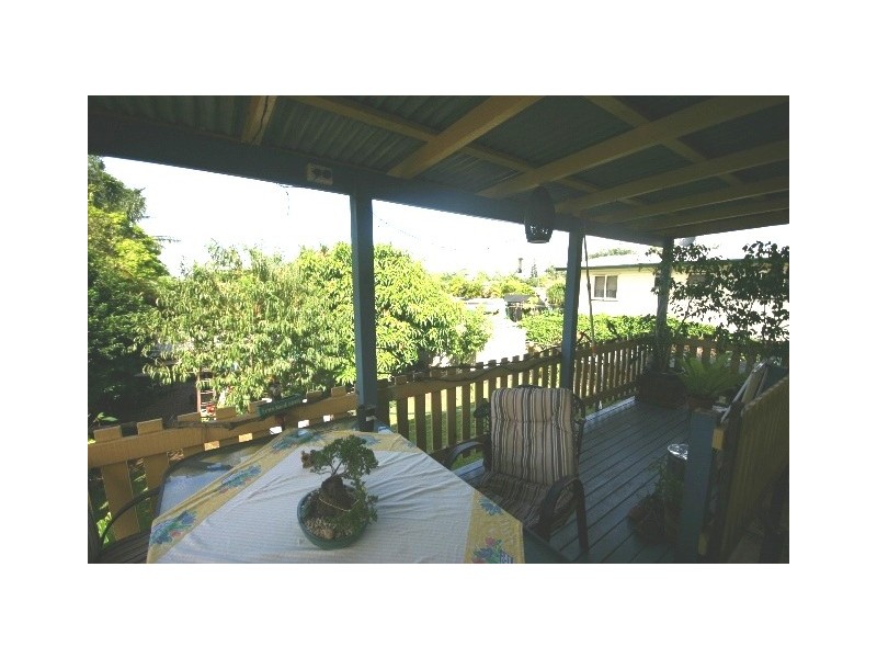 38 Andrew Street, Kallangur QLD 4503