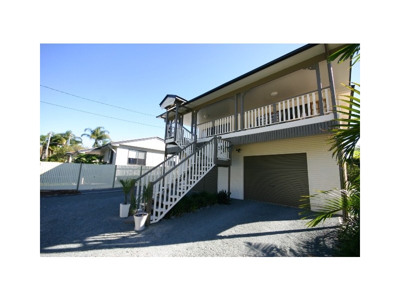 21 Scarborough Road, Redcliffe QLD 4020
