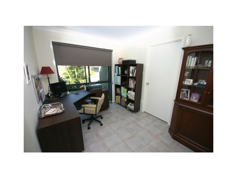 11 Zoe Place, Deception Bay QLD 4508