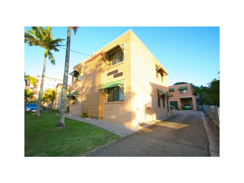 2-17 Dix Street, Redcliffe QLD 4020