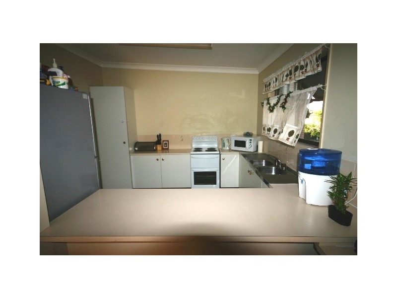 2-17 Dix Street, Redcliffe QLD 4020