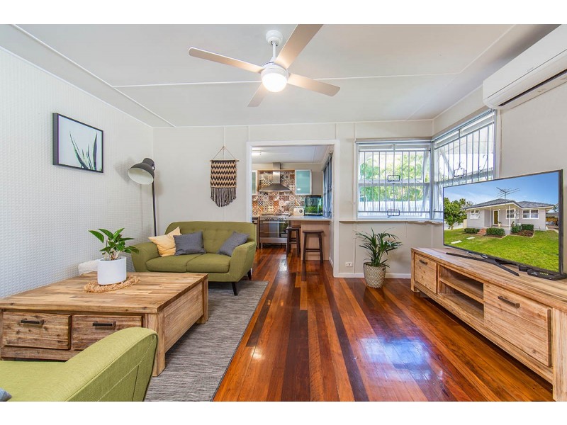 7 Amanda Street, Scarborough QLD 4020