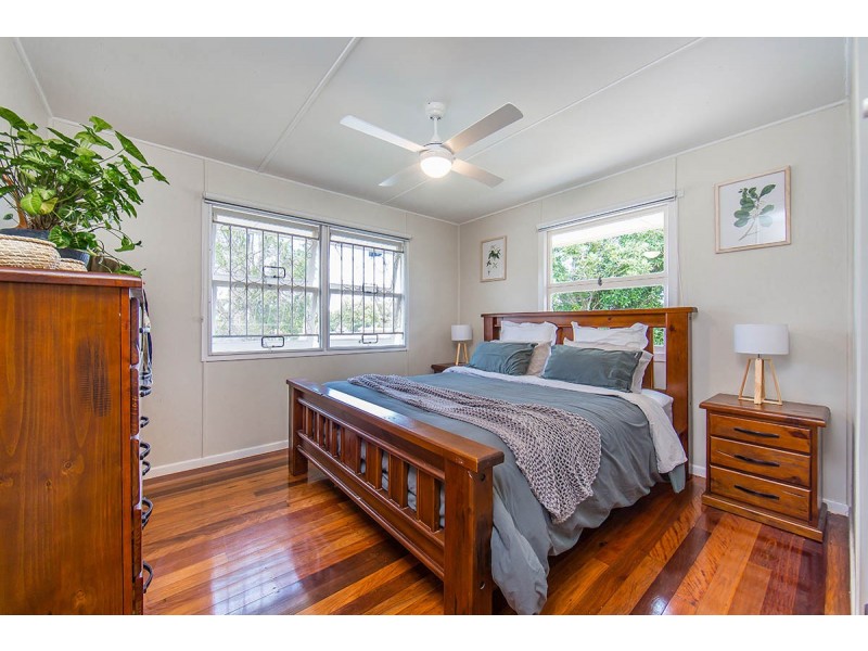 7 Amanda Street, Scarborough QLD 4020