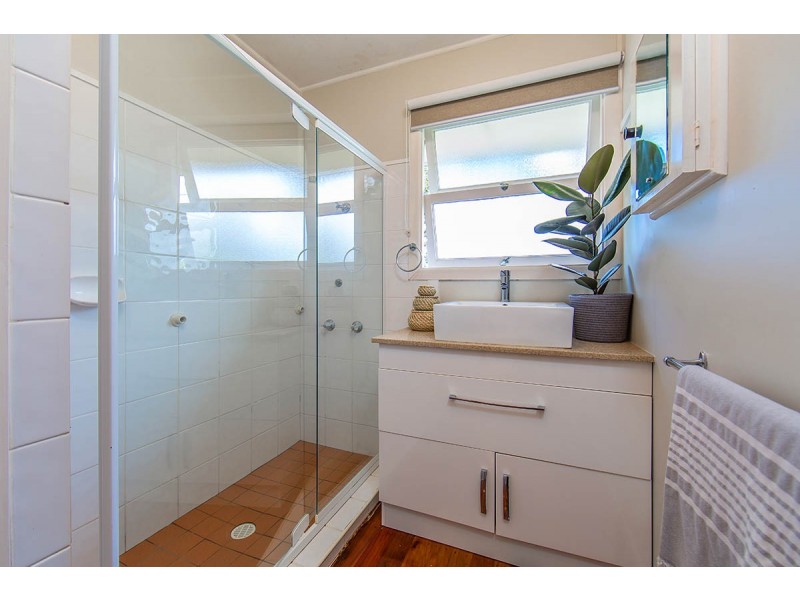 7 Amanda Street, Scarborough QLD 4020