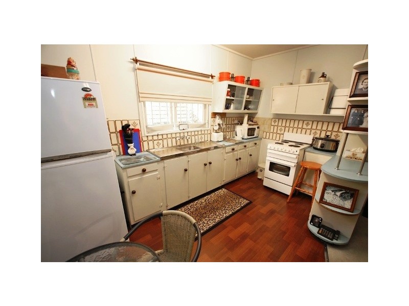 21 Garnet Street, Scarborough QLD 4020