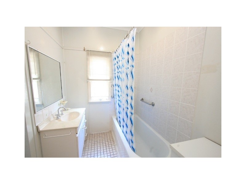 44 Arthur Street, Woody Point QLD 4019