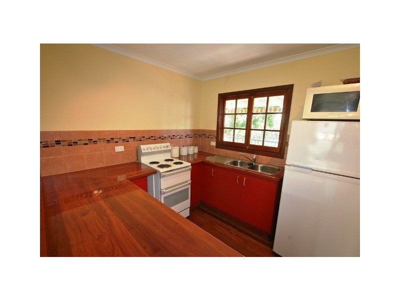 191 Scarborough Road, Scarborough QLD 4020