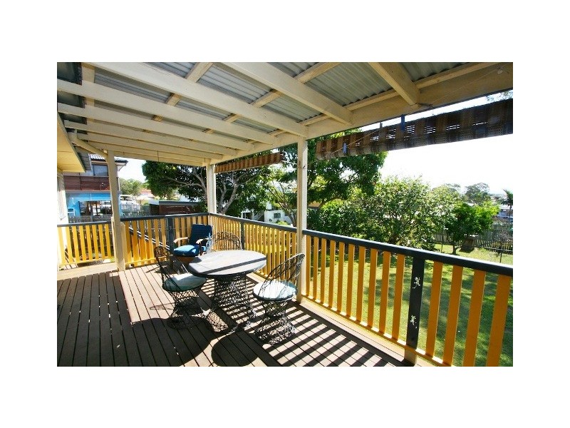 191 Scarborough Road, Scarborough QLD 4020