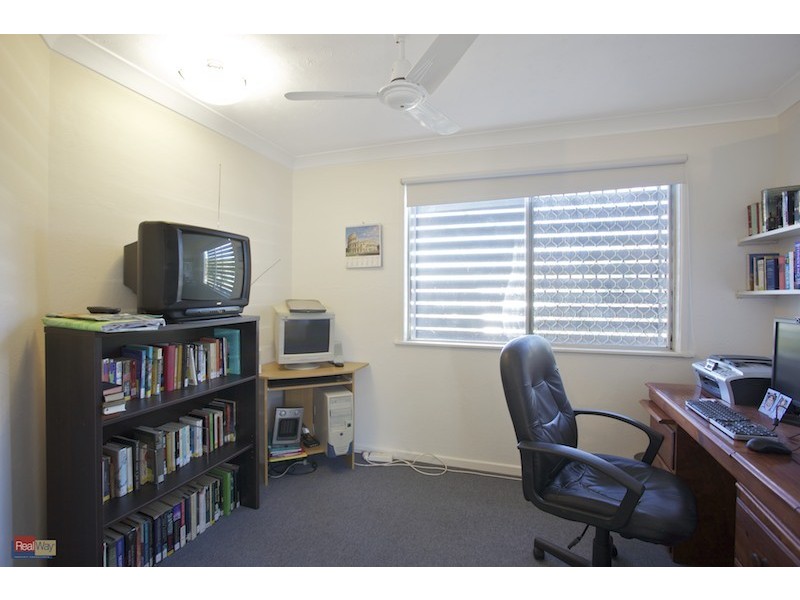 8a Bell Street, Woody Point QLD 4019