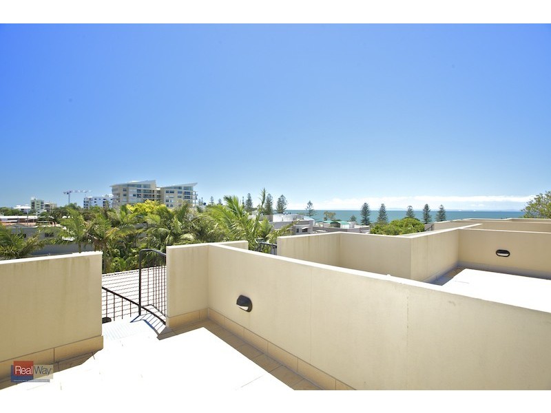 17/82 Mein Street, Scarborough QLD 4020