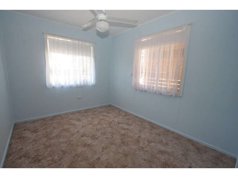 42 McCulloch Avenue, Margate QLD 4019