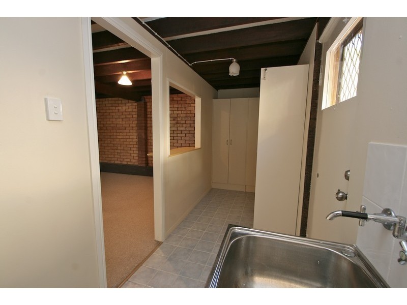 42 McCulloch Avenue, Margate QLD 4019