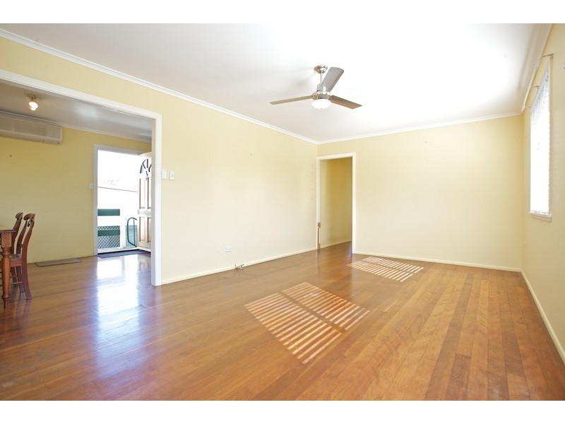 27a Blakeney Street, Woody Point QLD 4019