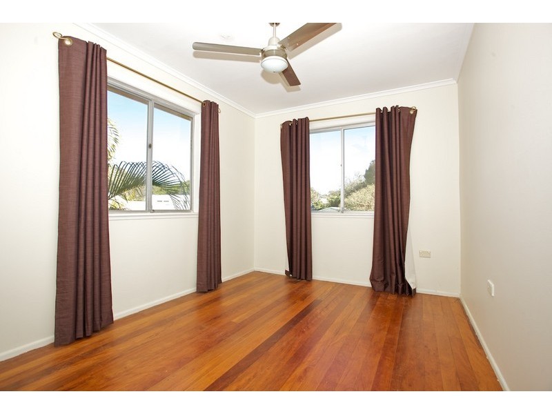 27a Blakeney Street, Woody Point QLD 4019