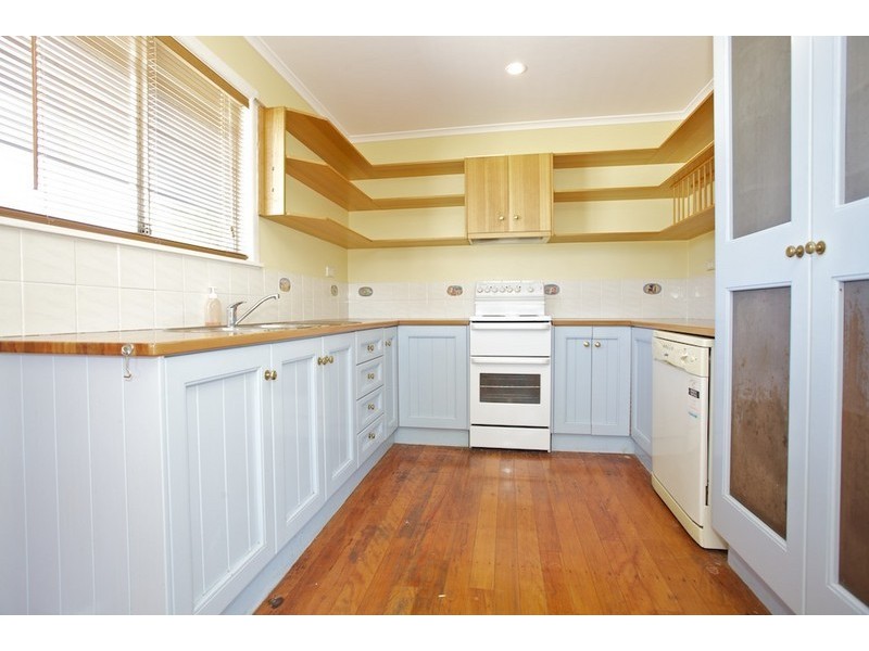 27a Blakeney Street, Woody Point QLD 4019