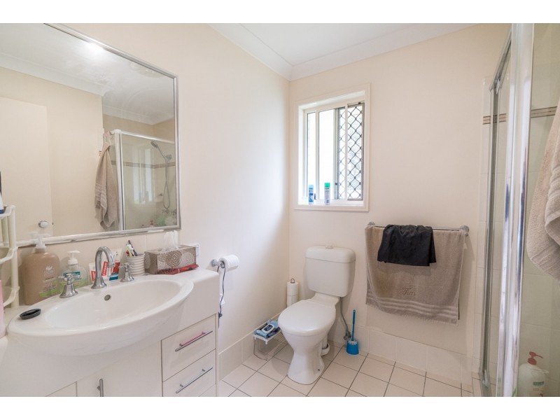 17 Logan Tce, Deception Bay QLD 4508