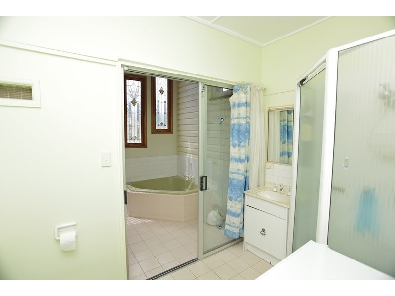 9 View Street, Woody Point QLD 4019