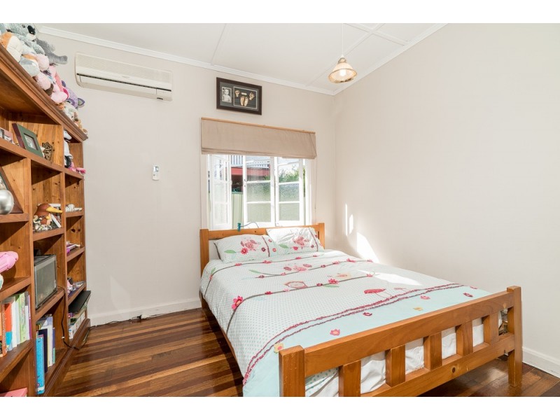15 Alice Street, Clontarf QLD 4019