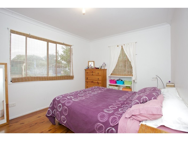 6 Ettie Street, Redcliffe QLD 4020