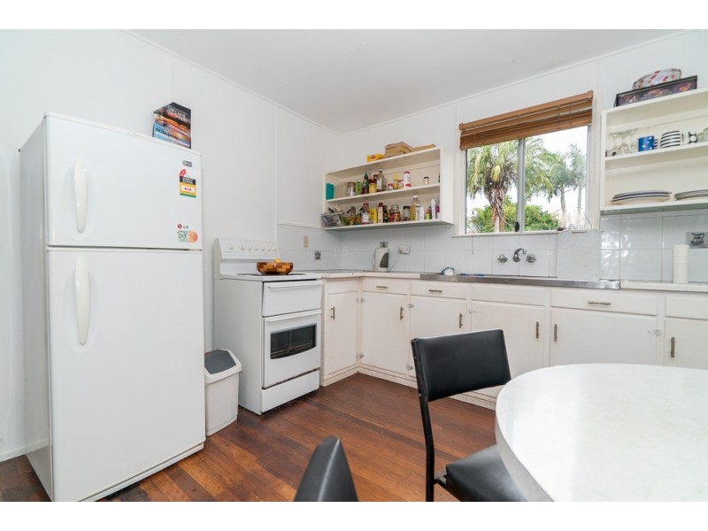 34 Bradley Road, Clontarf QLD 4019