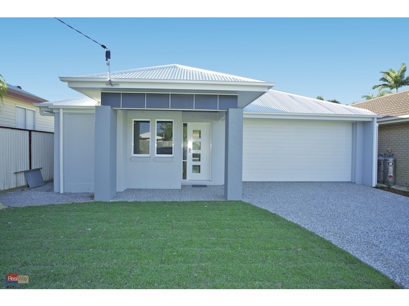32a Higlett Street, Scarborough QLD 4020