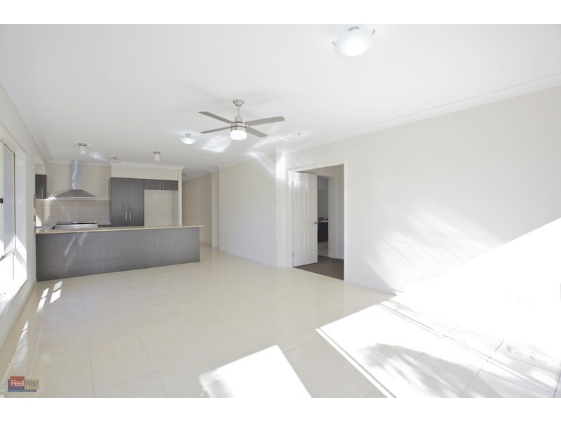 32a Higlett Street, Scarborough QLD 4020