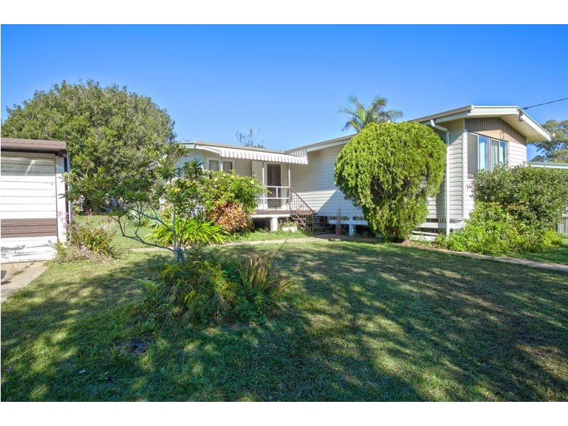 3 Copson Street, Clontarf QLD 4019