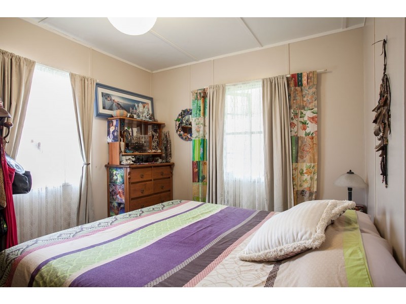 43 Garnet Street, Scarborough QLD 4020