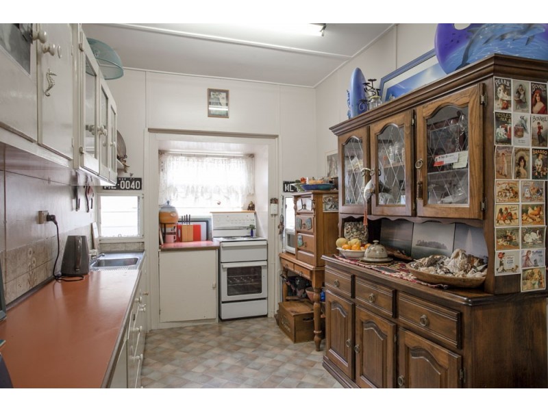 43 Garnet Street, Scarborough QLD 4020