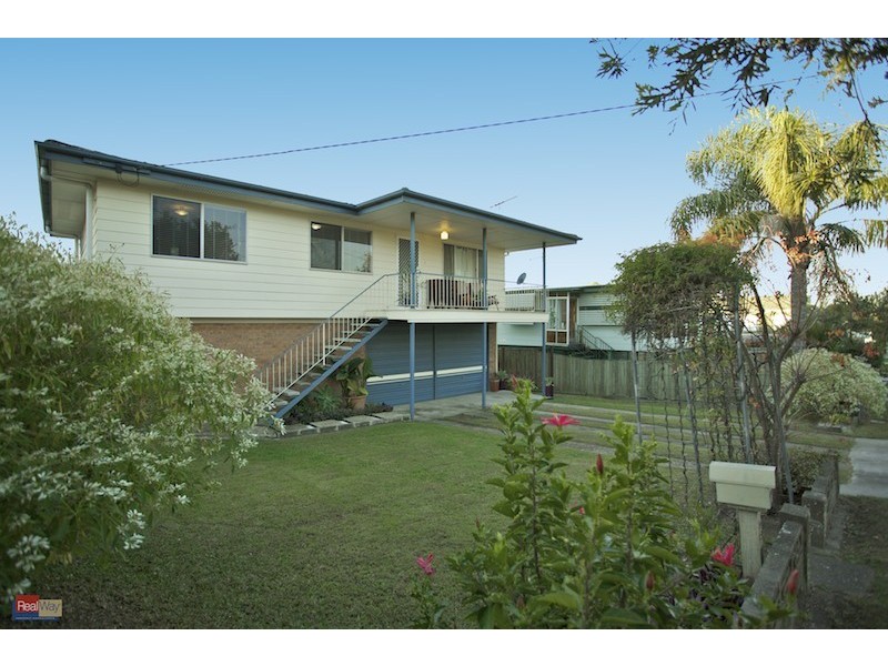 8 Hurrell Street, Clontarf QLD 4019