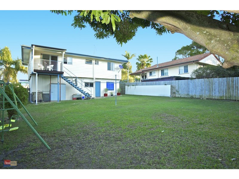 8 Hurrell Street, Clontarf QLD 4019