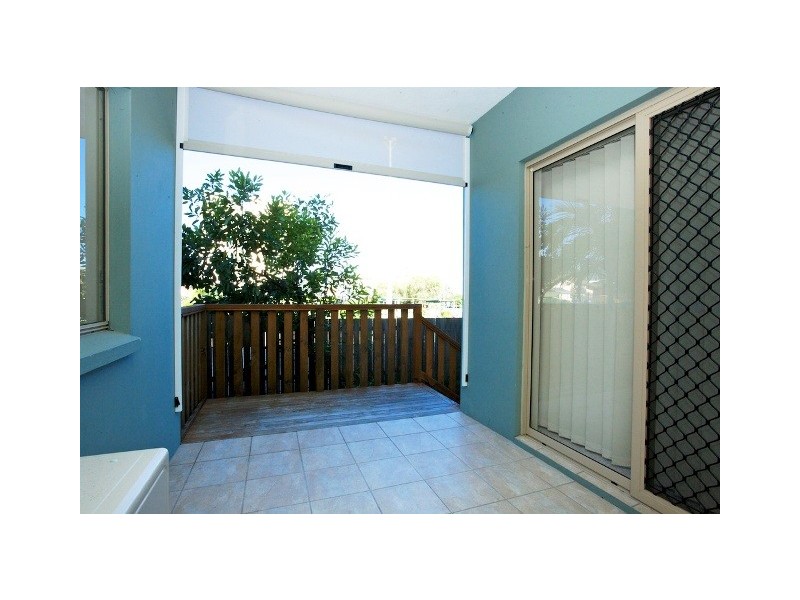 2/2-4 Irene Street, Redcliffe QLD 4020