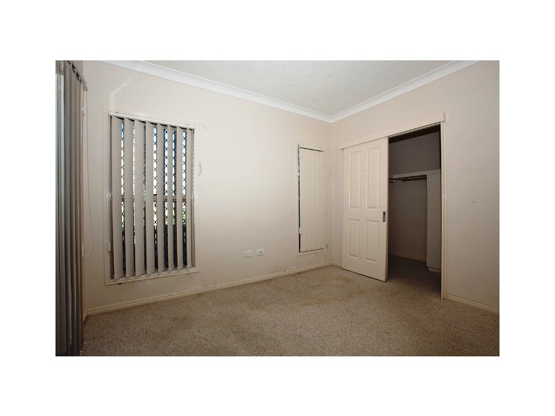 2/2-4 Irene Street, Redcliffe QLD 4020