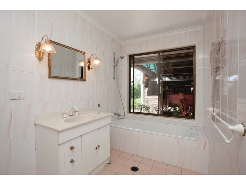 402 Boundary Road, Dakabin QLD 4503