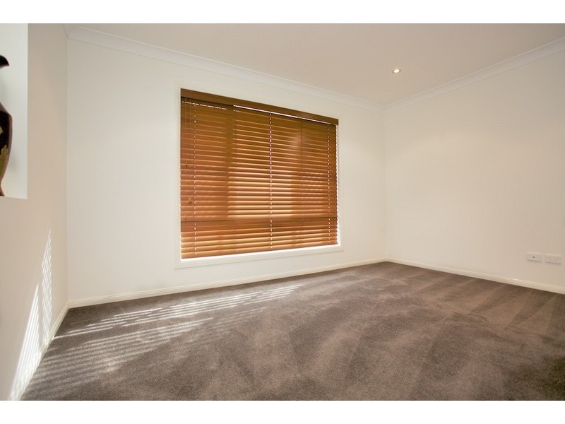 89 Klingner Road, Redcliffe QLD 4020
