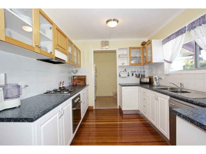 36 Lucinda Street, Clontarf QLD 4019