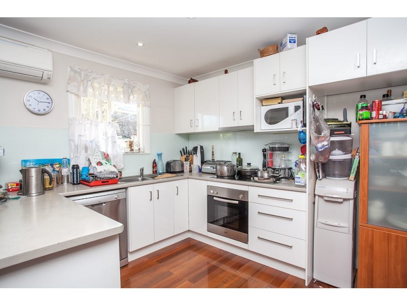 11 Ralph Street, Clontarf QLD 4019