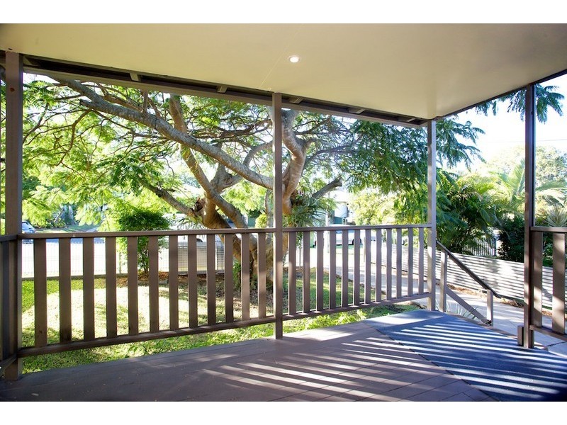 51 Thomas Street, Clontarf QLD 4019