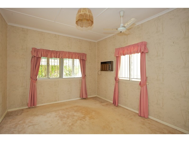 23 Wharf Street, Woody Point QLD 4019