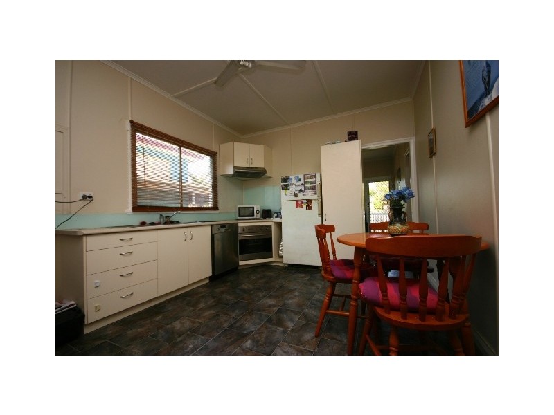 30 Joseph Street, Margate QLD 4019