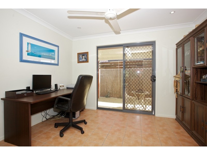 3 Bernays Court, Rothwell QLD 4022