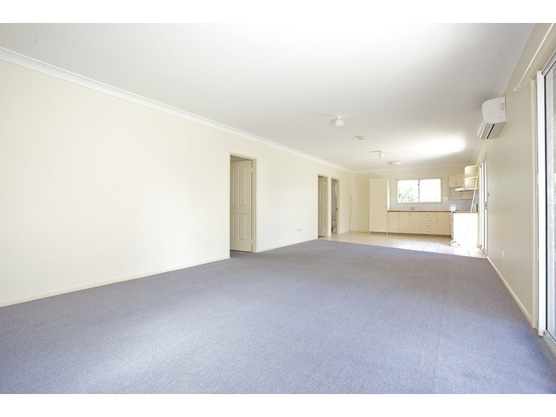 35 Alfred Street, Woody Point QLD 4019