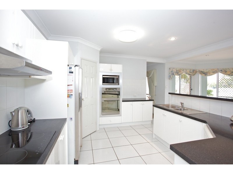30 Enterprise Court, Newport QLD 4020