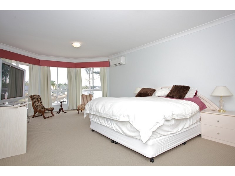 30 Enterprise Court, Newport QLD 4020
