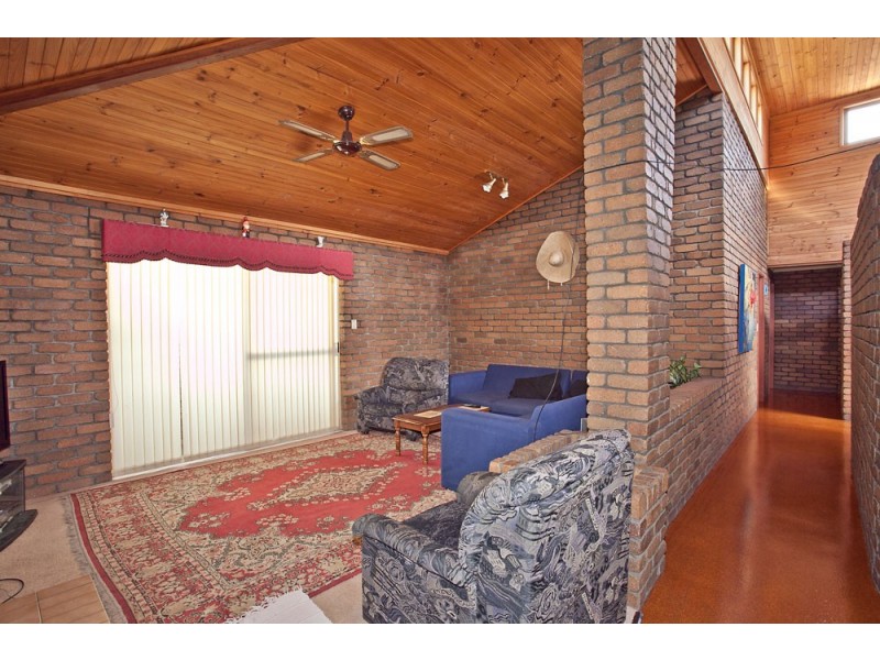 3 Spring Street, Deception Bay QLD 4508