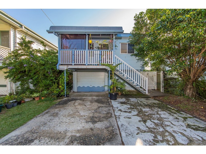 89 Longland Street, Redcliffe QLD 4020