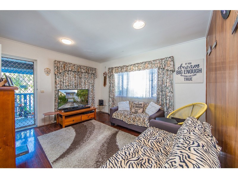 89 Longland Street, Redcliffe QLD 4020